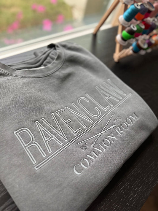 PRE-ORDER Ravenclaw Common Room Crew - Pepper
