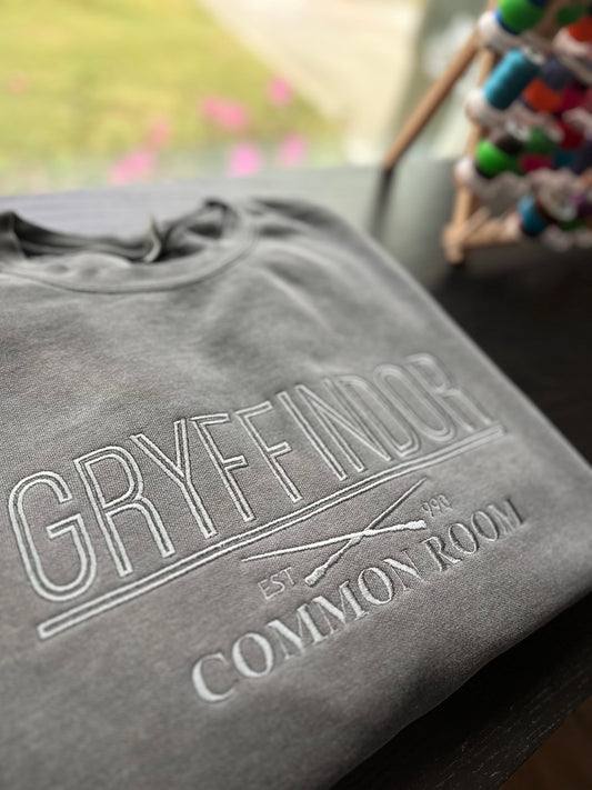 PRE-ORDER Gryffindor Common Room Crew - Pepper
